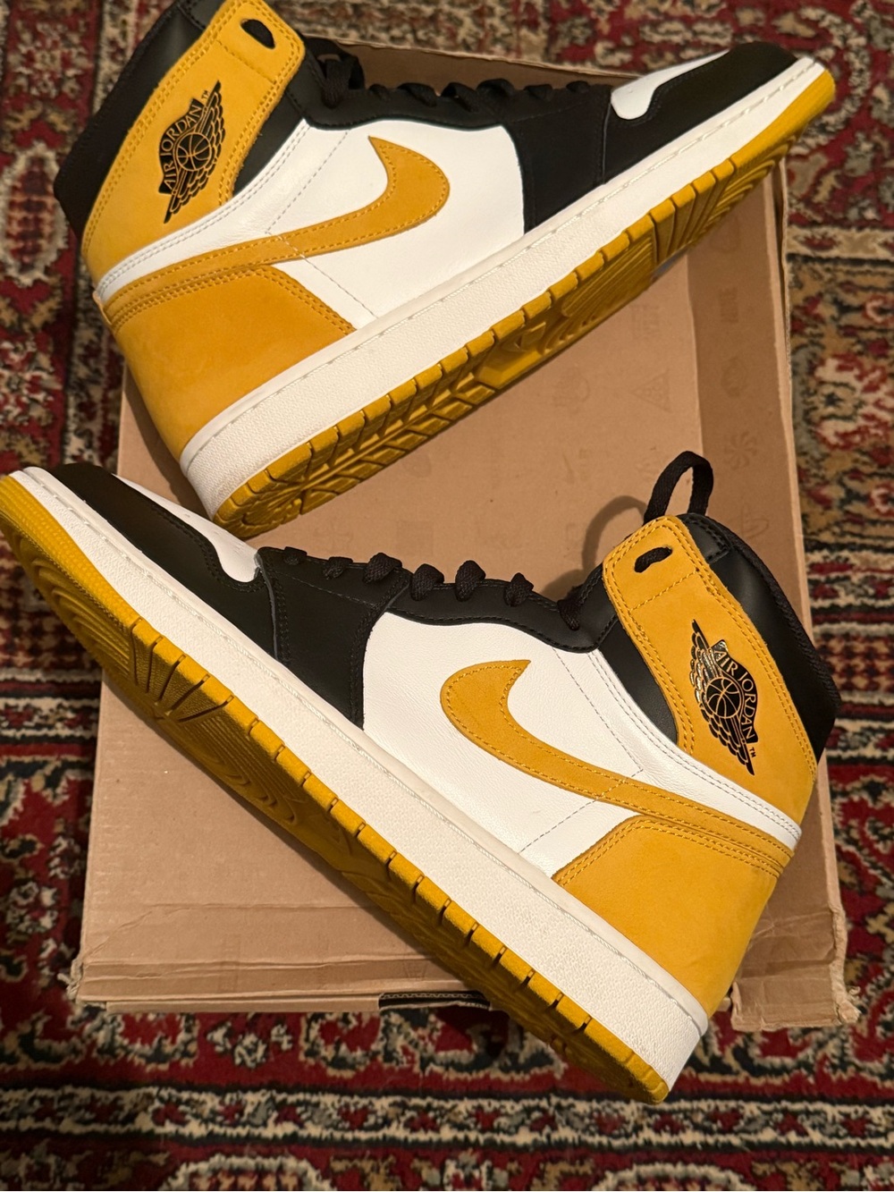 Jordan 1 Retro High Yellow Ochre - Sneakers - Yellow/White/Black